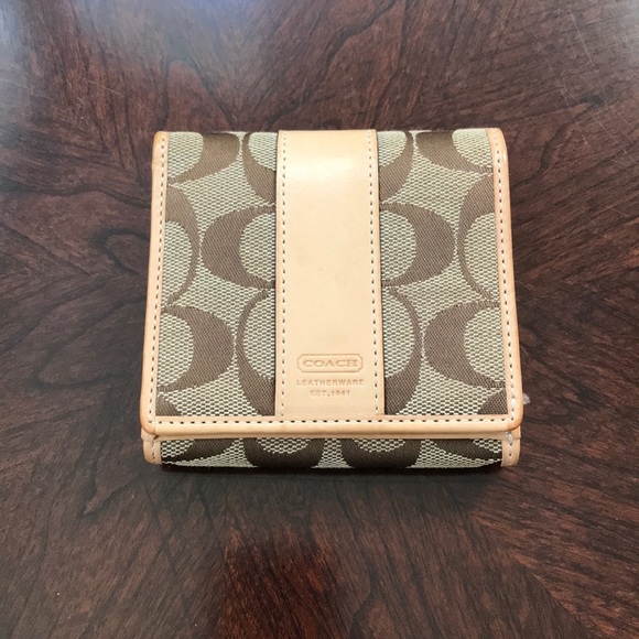 Classic coach wallet - Picture 1 of 6